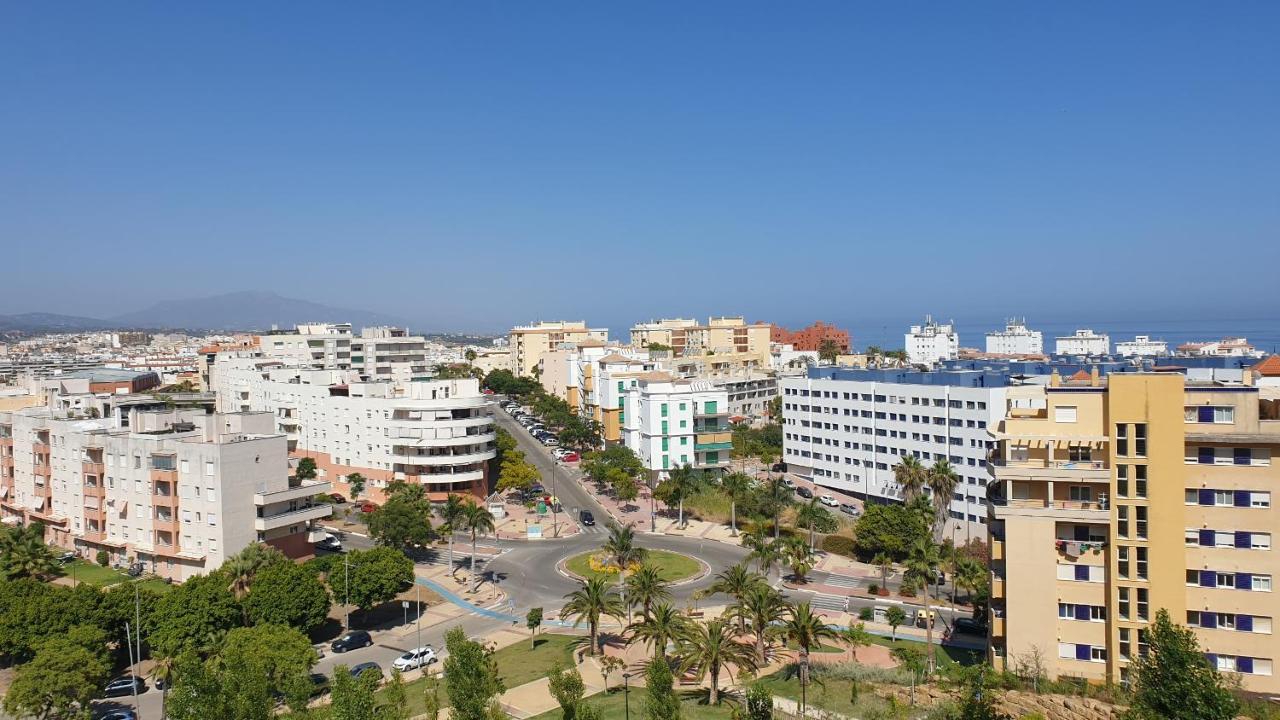 Estepona Puerto Appartamento Esterno foto