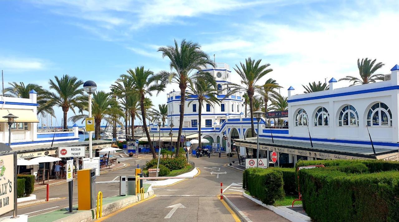 Estepona Puerto Appartamento Esterno foto