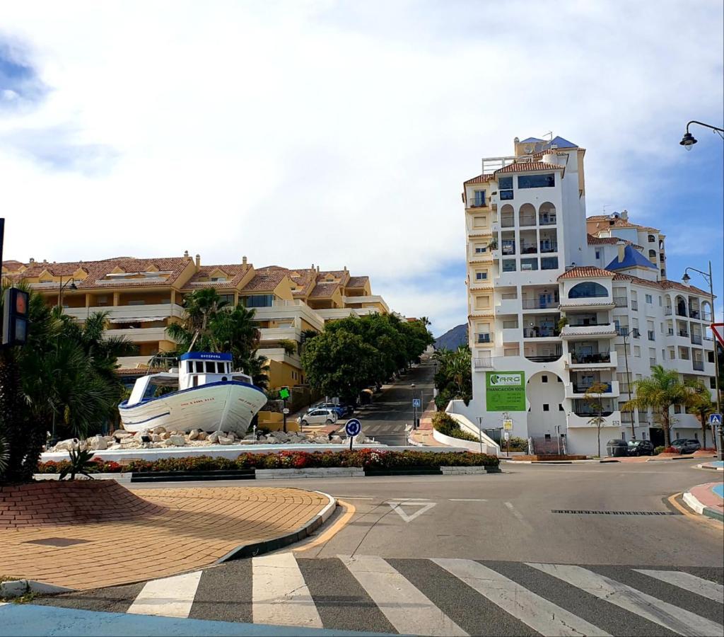 Estepona Puerto Appartamento Esterno foto