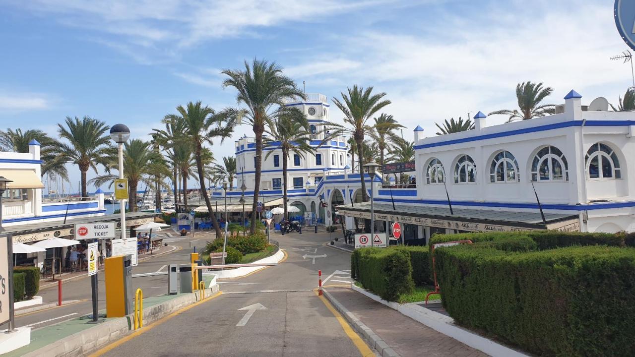 Estepona Puerto Appartamento Esterno foto
